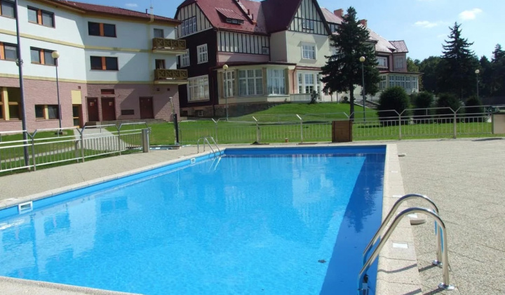 3. fotografia fotogalérie Vonkajší areál