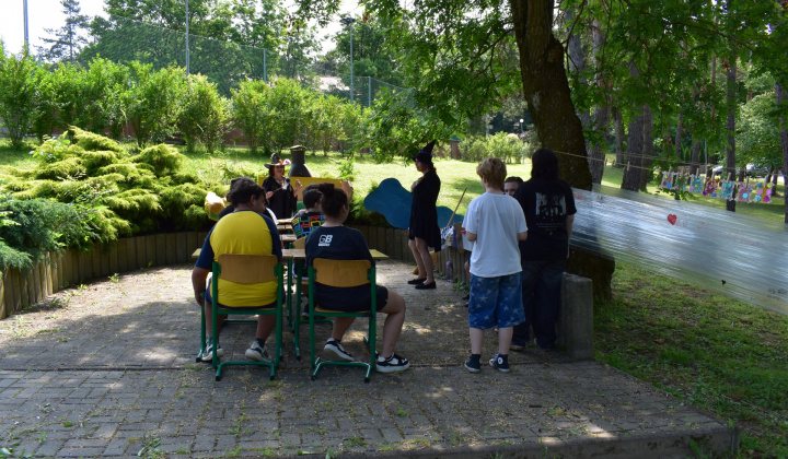 2. fotografia fotogalérie Príležitostné terapeutické aktivity  / Deň detí - foto