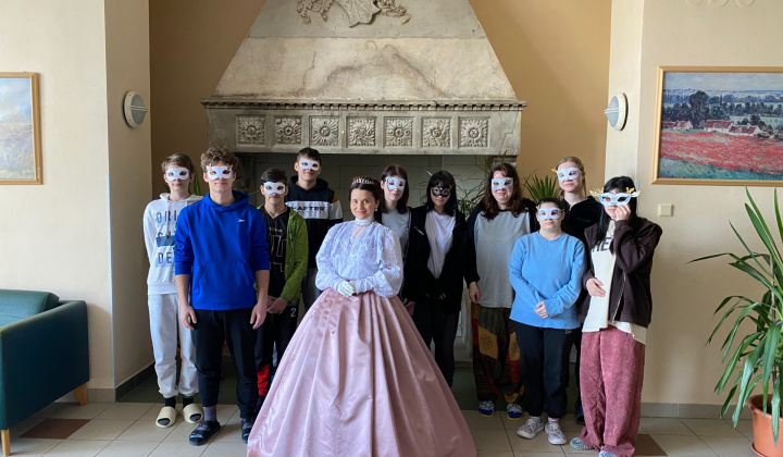 3. fotografia fotogalérie Príležitostné terapeutické aktivity  / Prednášky z Trebišovského múzea  - foto