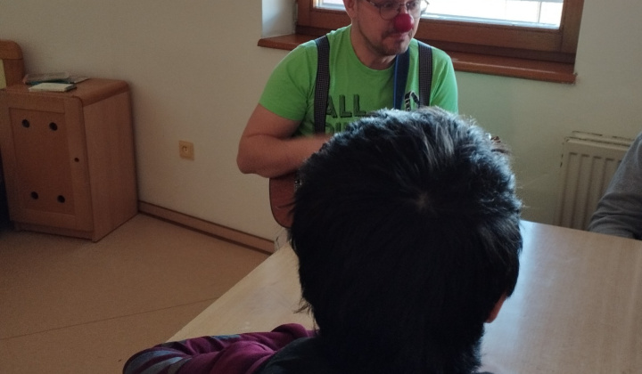 1. fotografia fotogalérie Terapeutické aktivity na mesačnej báze / Červený nos Clowndoctors - foto