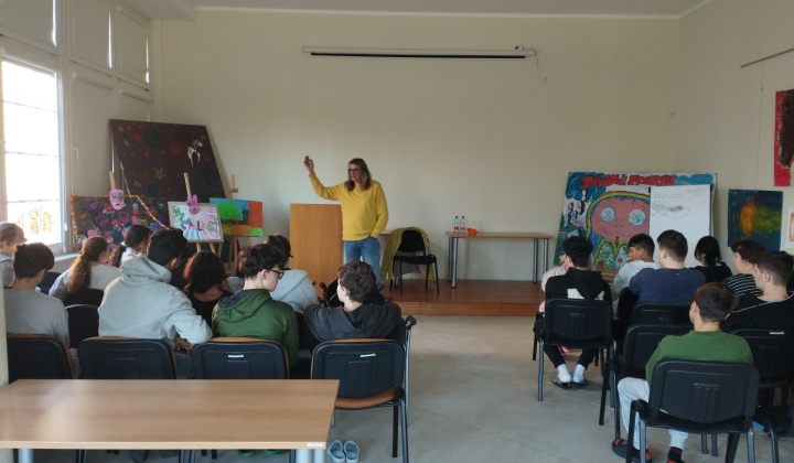 1. fotografia fotogalérie Terapeutické aktivity na mesačnej báze / Besedy s peer terapeutom o závislostiach - foto