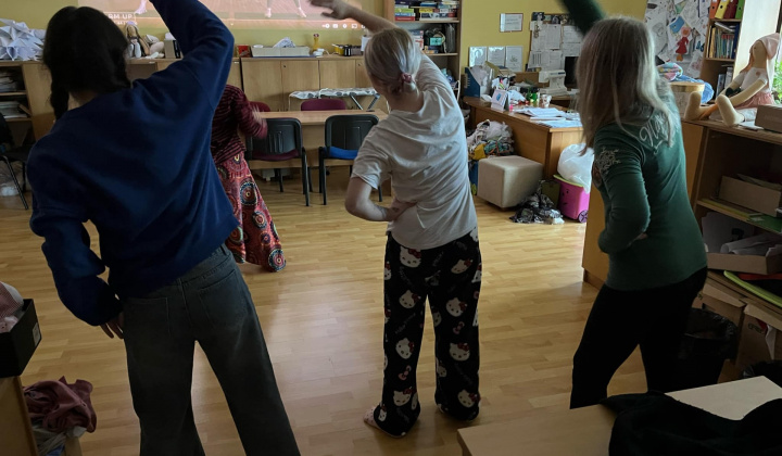 4. fotografia fotogalérie Terapeutické aktivity na pravidelnej báze / Zumba a aerobik - foto